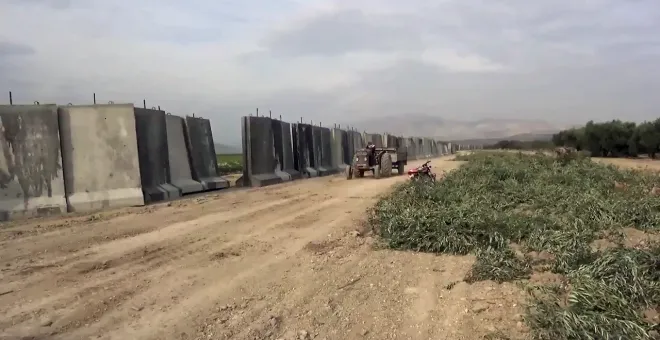 صحيفة إسبانية: الحكومة الإسبانية والمفوضية الأوروبية تُسألان عن الزيت الذي نهبه الأتراك