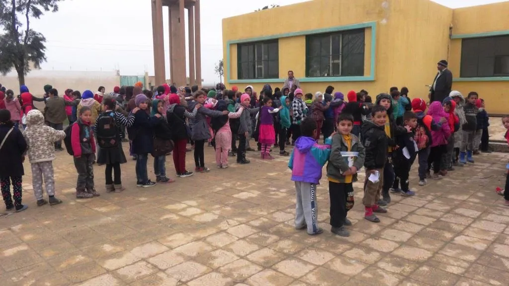 بعد انقطاع طويل طلبة دير الزور يتقدمون لأولى الامتحانات