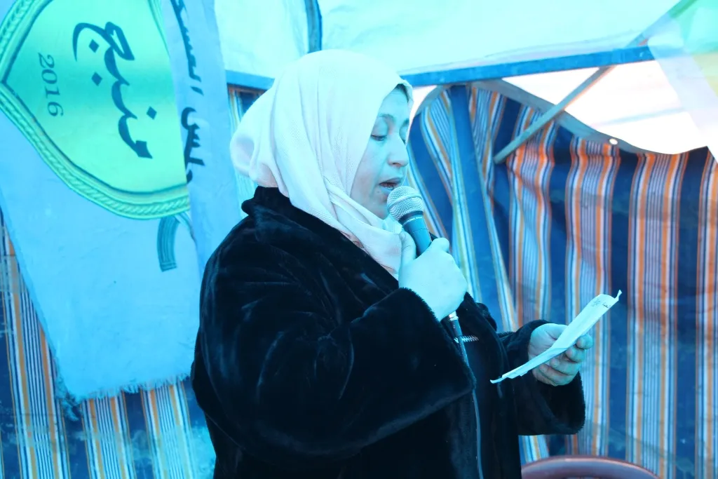من خيمة الاعتصام" سنكون لائقين بتضحيات الشهداء ونفشل التهديدات"