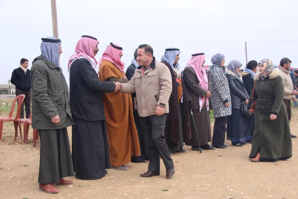 من خيمة الاعتصام : سنحافظ على وحدة الأرض والشعب