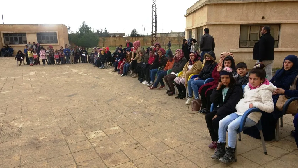 أهالي أبو خرزة يتضامنون مع المعتصمين ويؤكدون رفضهم للتهديدات التركية