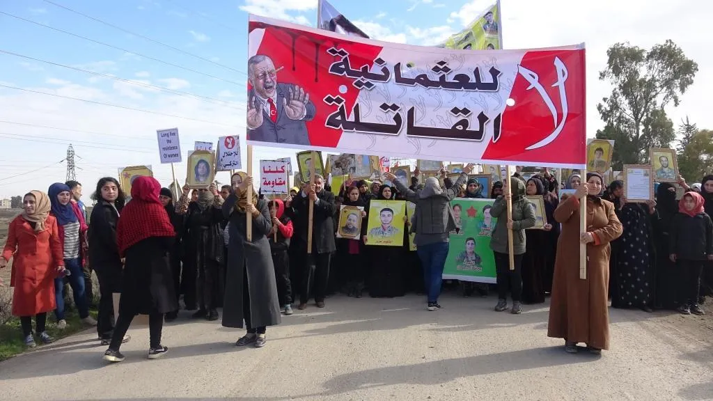 نساء الرقة :بإرادة المرأة الحرة سندحر الإرهاب