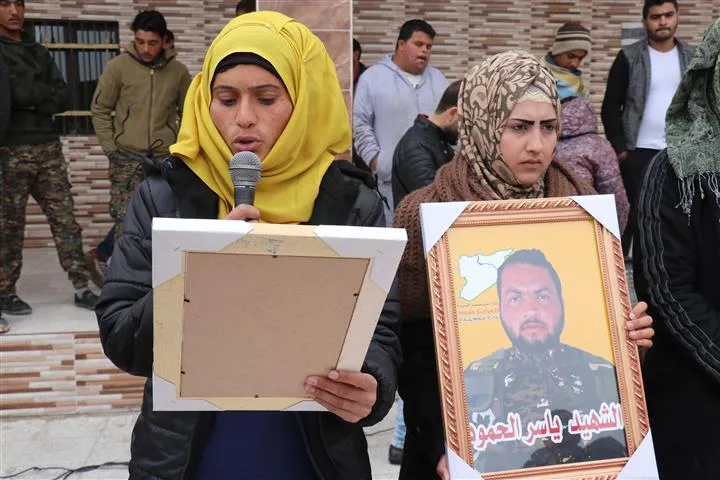أهالي الشدادي يودعون 6 من شهداء معركة دحر الإرهاب