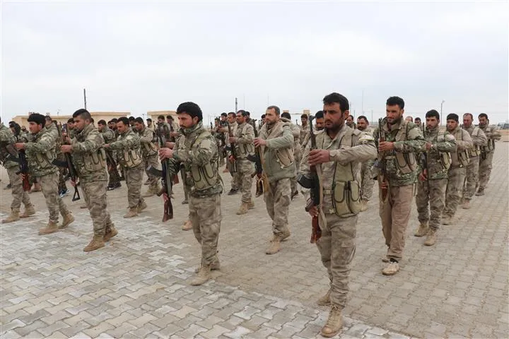 أهالي الشدادي يودعون 6 من شهداء معركة دحر الإرهاب