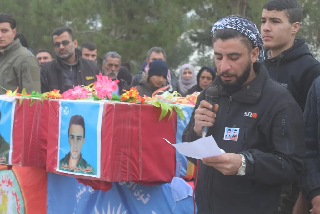 جثمانا شهيدي قوى الأمن الداخلي في منبج يواريا الثرى