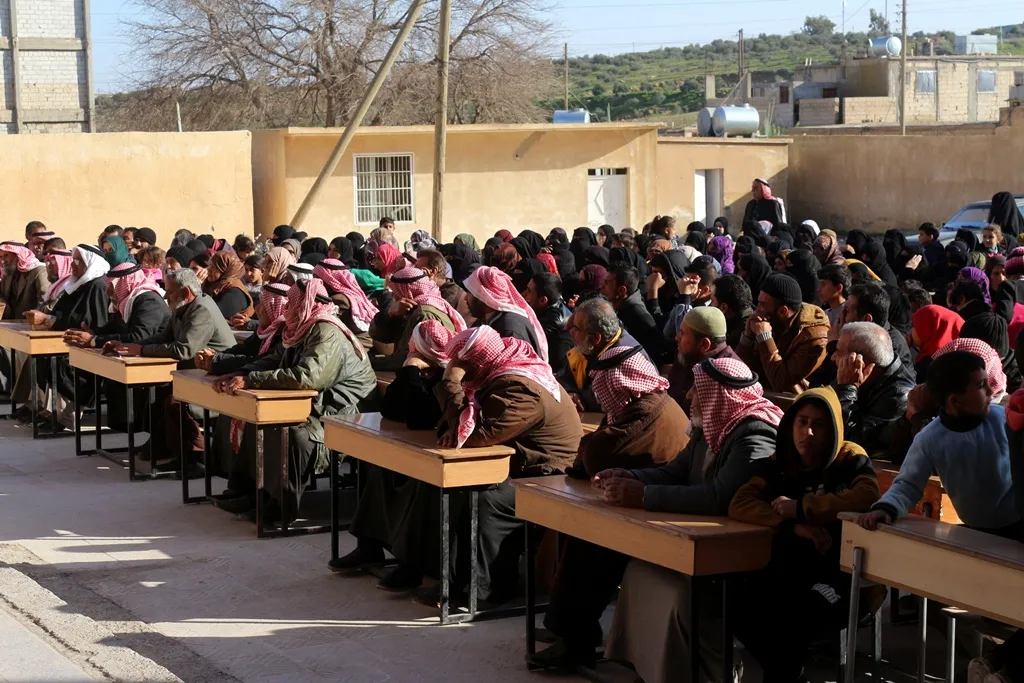 الإدارة المدنية والمجلس المدني في الطبقة تختتم سلسلة اجتماعاتها الجماهيرية