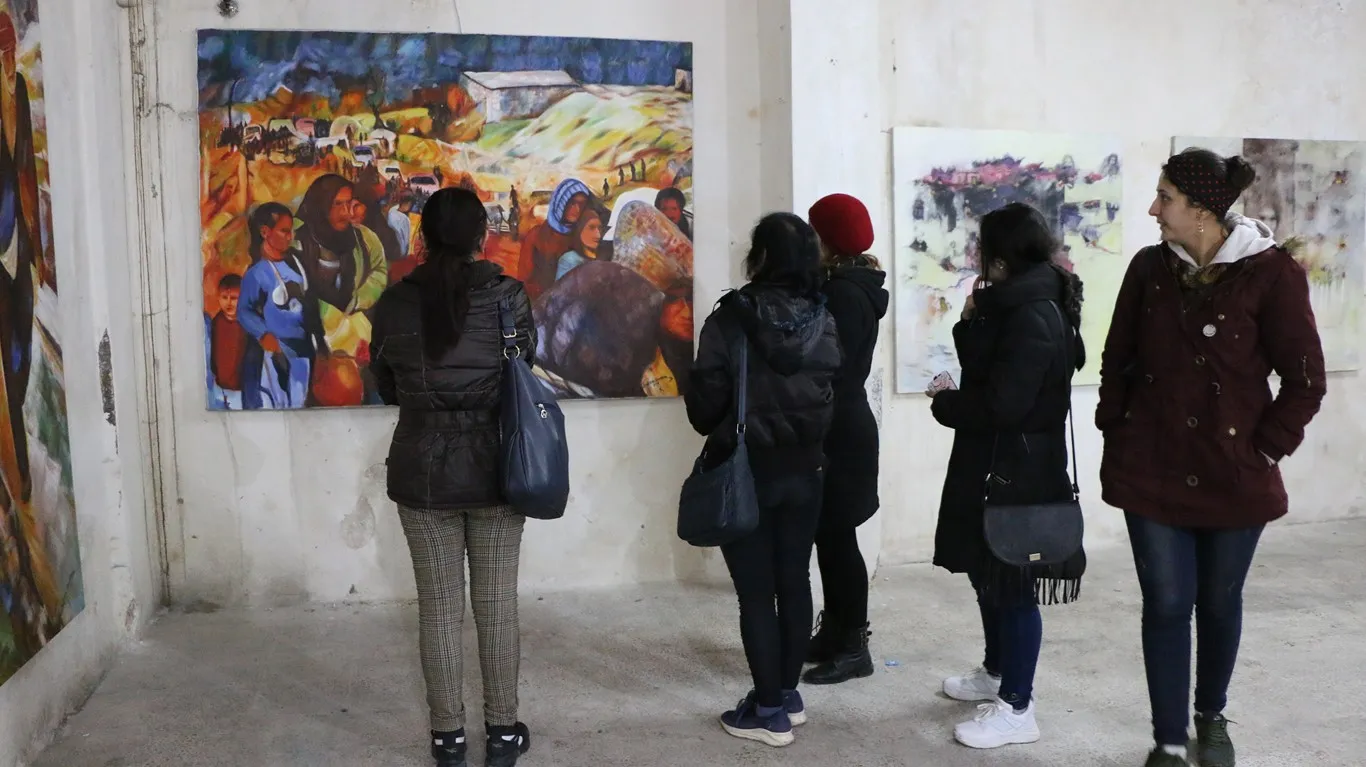 معرض "لأجلك عفرين" مستمر في يومه الثاني
