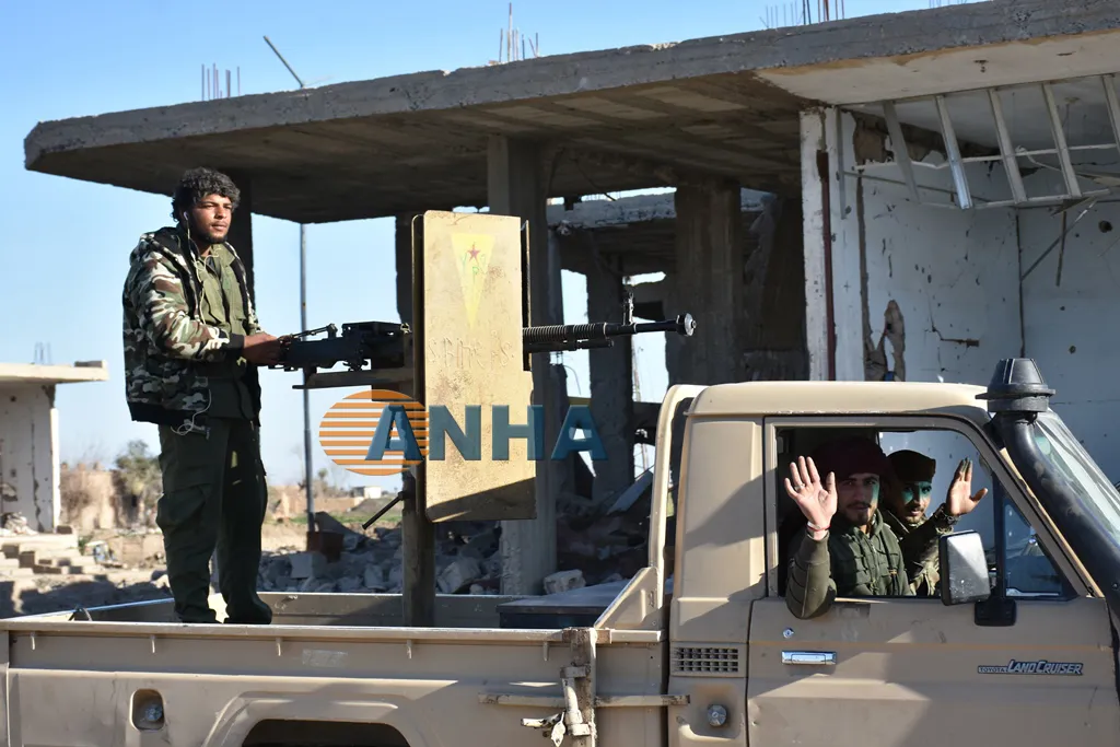 بالفيديو.. أهالي منطقة هجين يعودون لمنازلهم بعد التحرير
