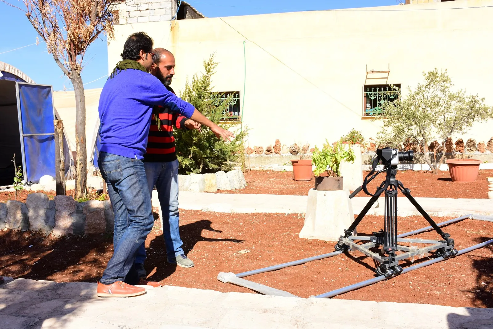 الولادة..  فيلم يتحدث عن المرأة العفرينية في مقاومة العصر