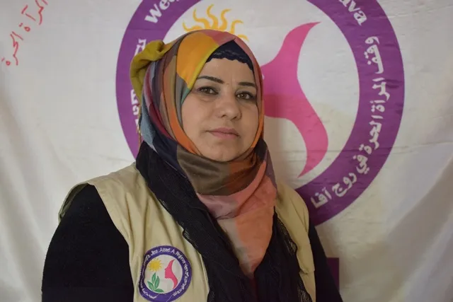 وقف المرأة الحرة يساعد النساء النازحات على التخلص من أزماتهن النفسية