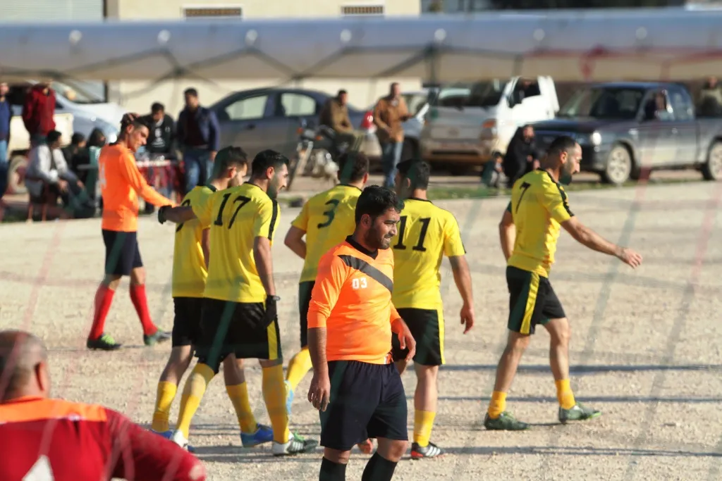 فريق الفرات يتوج بطلاً لدوري مقاطعة كوباني