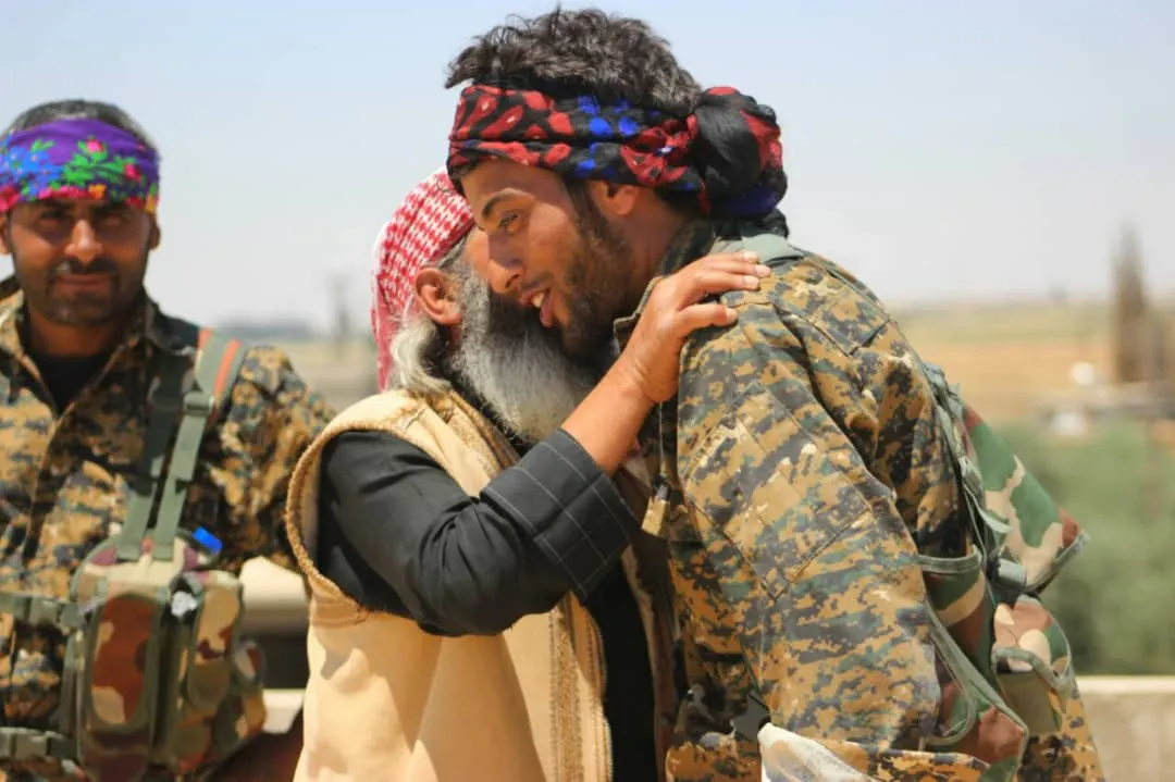 ق س د تحرر دفعة جديدة من المدنيين بينهم جرحى