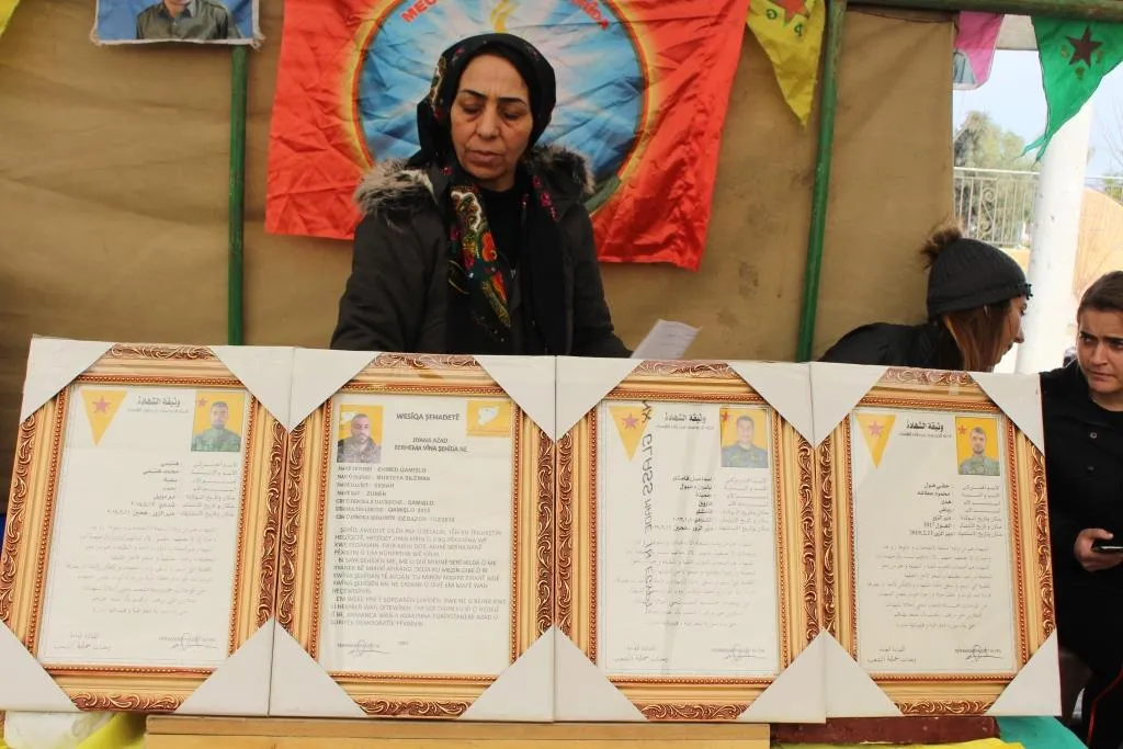 'نستمد كبرياءنا إصرارنا وكفاحنا من شهدائنا'
