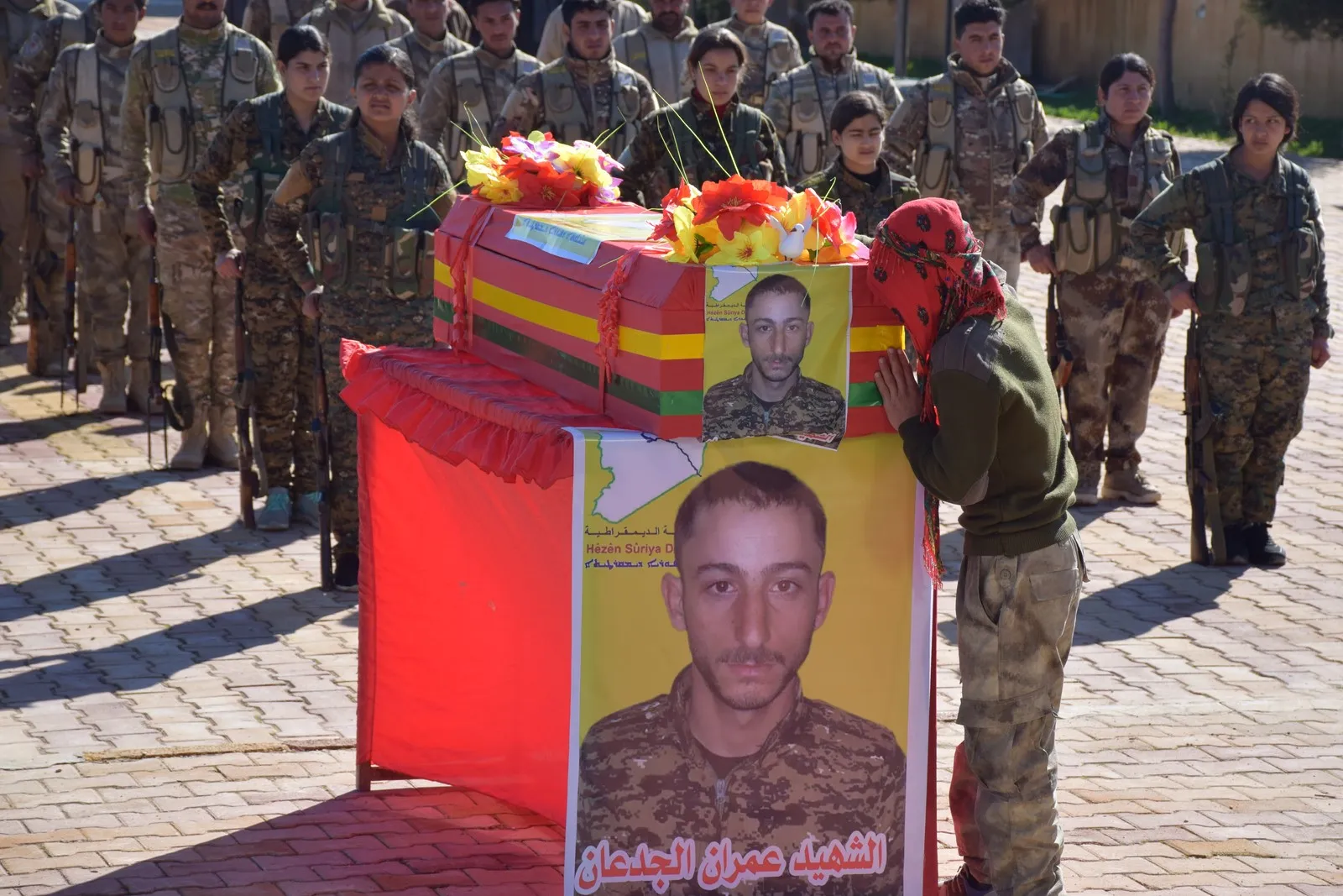 شهيد آخر ينضم إلى قافلة الشهداء الأممين في حرب الدفاع عن الإنسانية