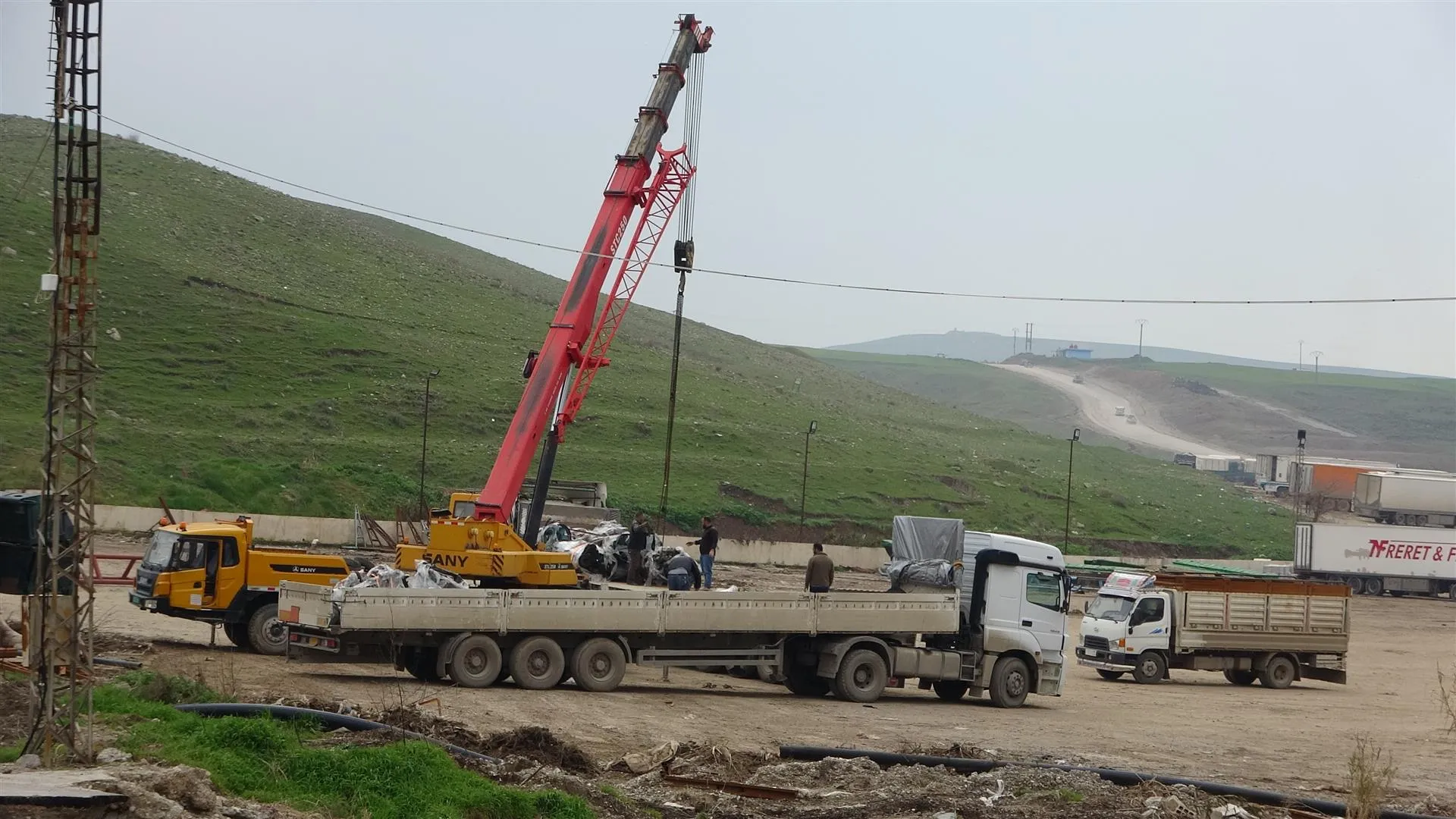 استمرار صيانة جسر الذهاب والإيابُ في الخدمة ولا عوائق في الحركة بسيمالكا