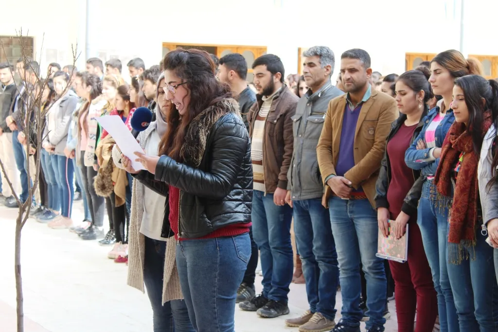 في اليوم العالمي للغة الأم..."لغة الشعب تعبر عن وجوده"