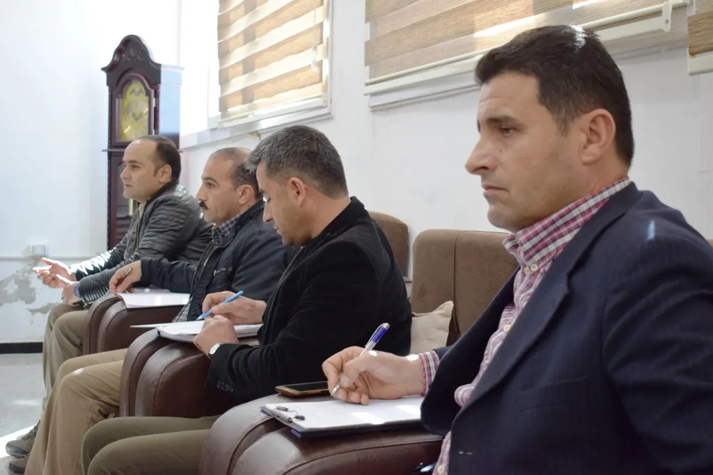 المجلس التنفيذي يدرس آلية لحل مشكلة المحروقات في شمال سوريا