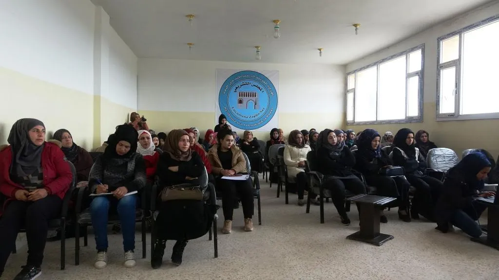 بعد الأرياف، سلسلة اجتماعات في الرقة تعريفاً بيوم 8 آذار