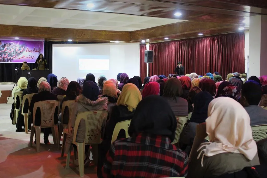 ندوة للتعريف باليوم العالمي للمرأة في الطبقة