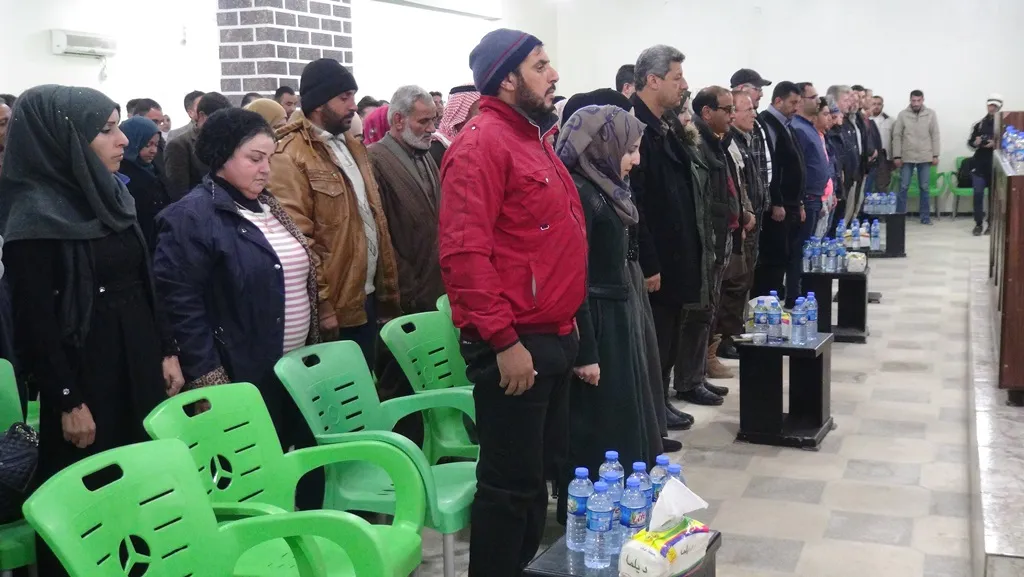 لجنة الاقتصاد في الطبقة تطلق مشروعاً لإنارة المدينة