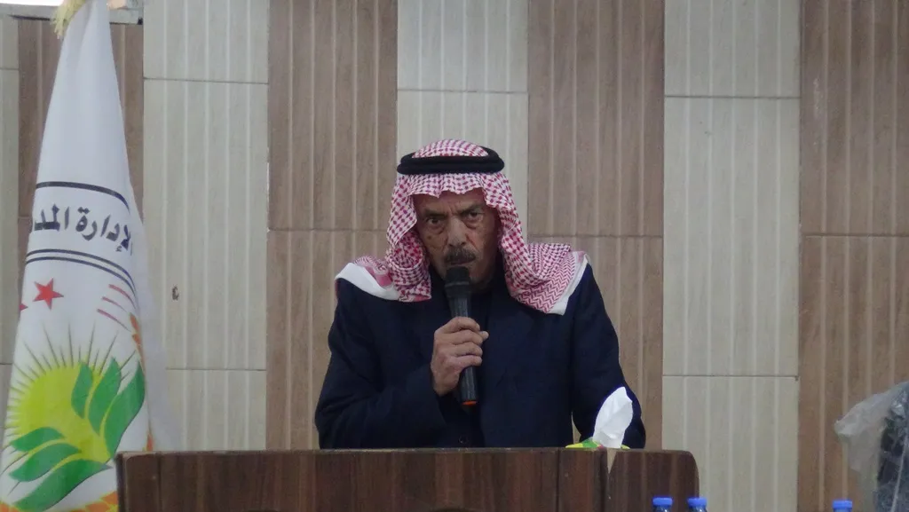 لجنة الاقتصاد في الطبقة تطلق مشروعاً لإنارة المدينة