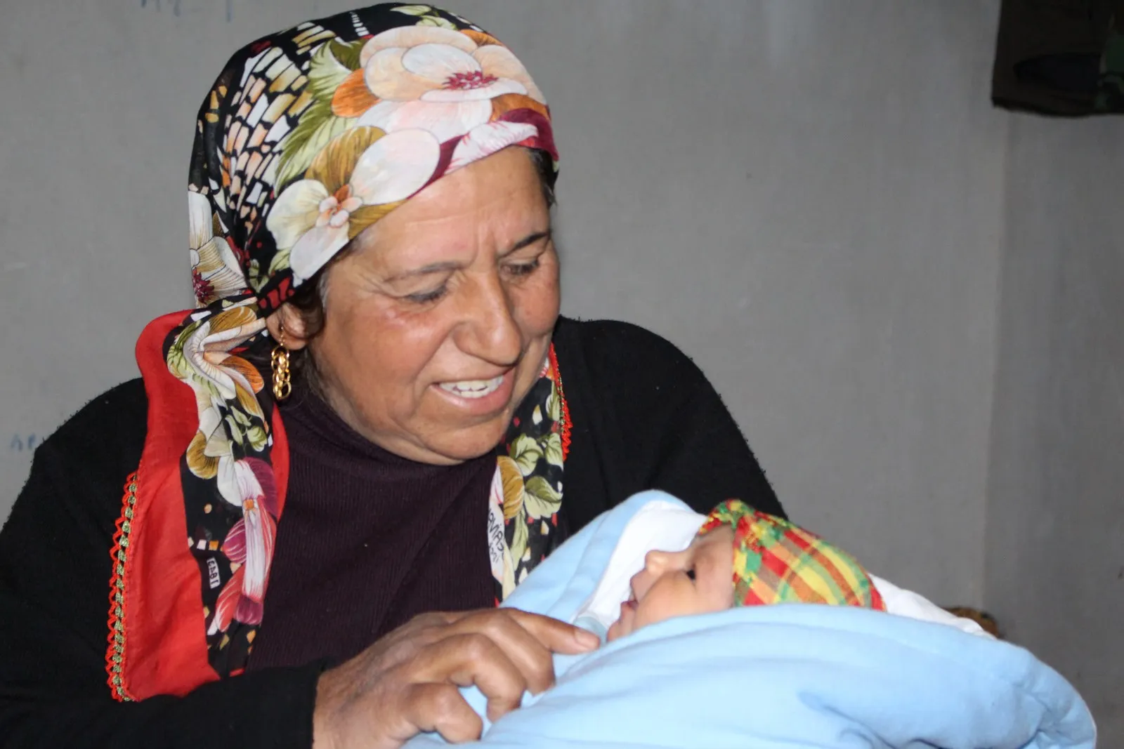 Veger طفلة تزيد من اصرار الأهالي على العودة لعفرين