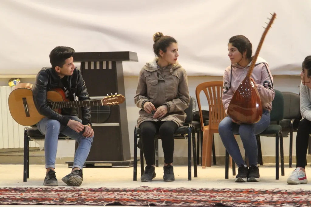 فرق فنية تستعد لنوروز 2019