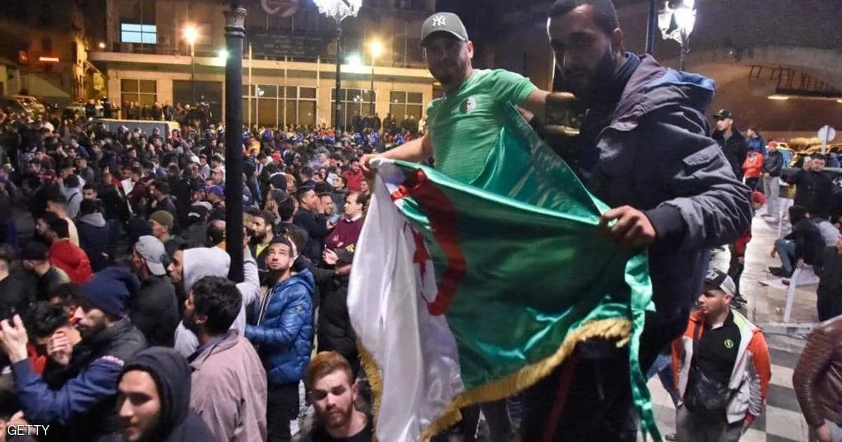 واشنطن و المفوضية الأوربية تدعو الحكومة الجزائرية بـ"احترام حق التظاهر"