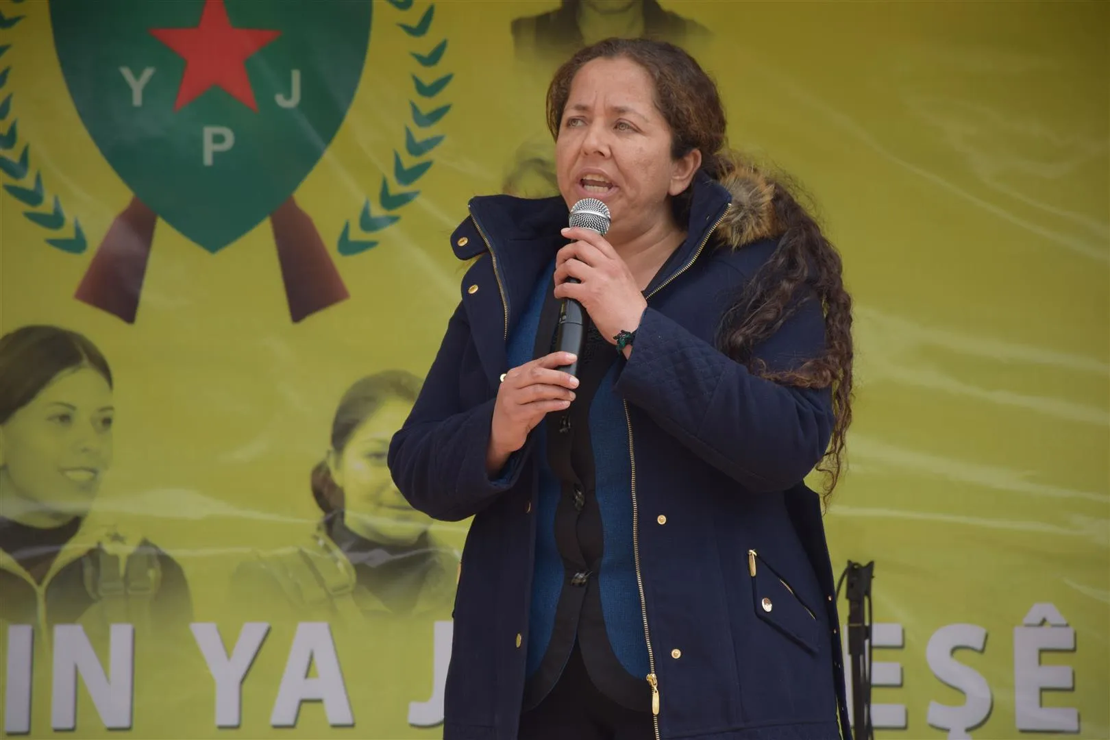 وسط أجواء الاحتفال التأكيد على مواصلة النضال لتحرير كافة النساء