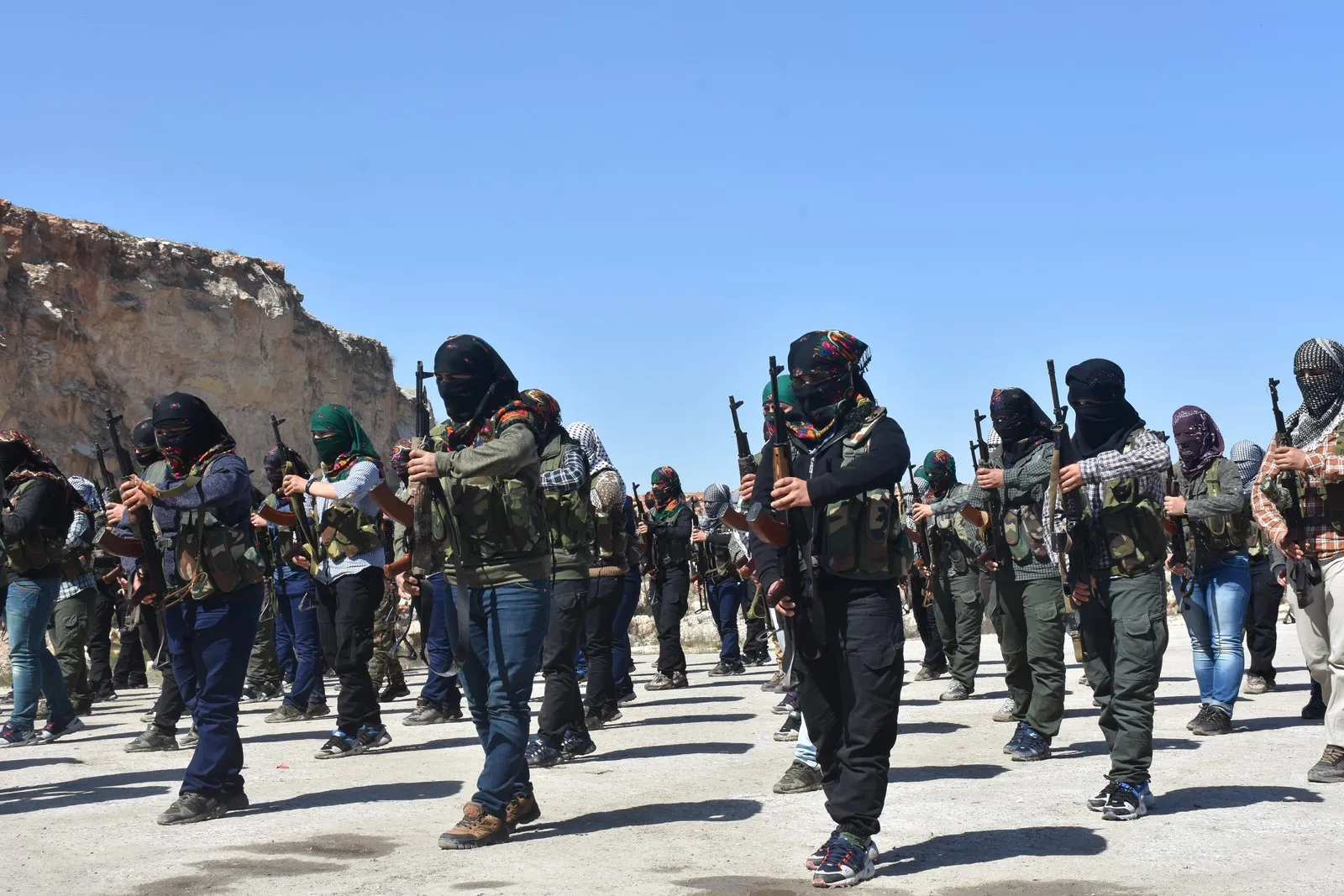 مجموعات الشهيدة آفيستا: هدفنا الوحيد هو تحرير عفرين