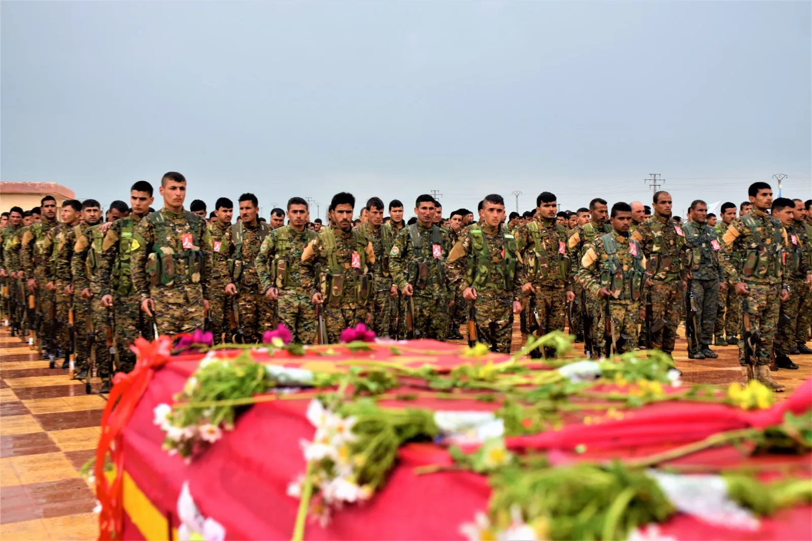 الشهيد الأممي باران سرحد يوارى الثرى بمراسم مهيبة