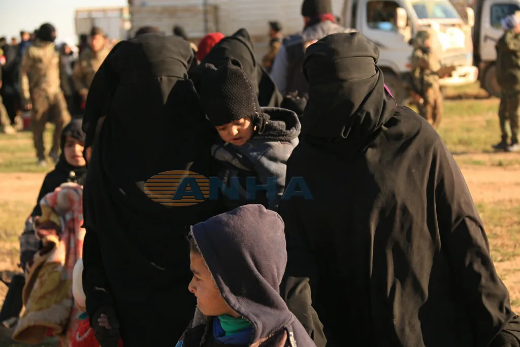 إجلاء وتحرير الدفعة الأخيرة من المدنيين في الباغوز بينهم عوائل أجنبية