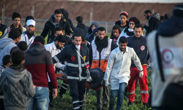 فقيد و42 إصابة بغزة وتقدم في ملف التهدئة مع إسرائيل
