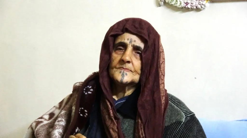 غيضٌ من فيض جرائم داعش في الرقة..