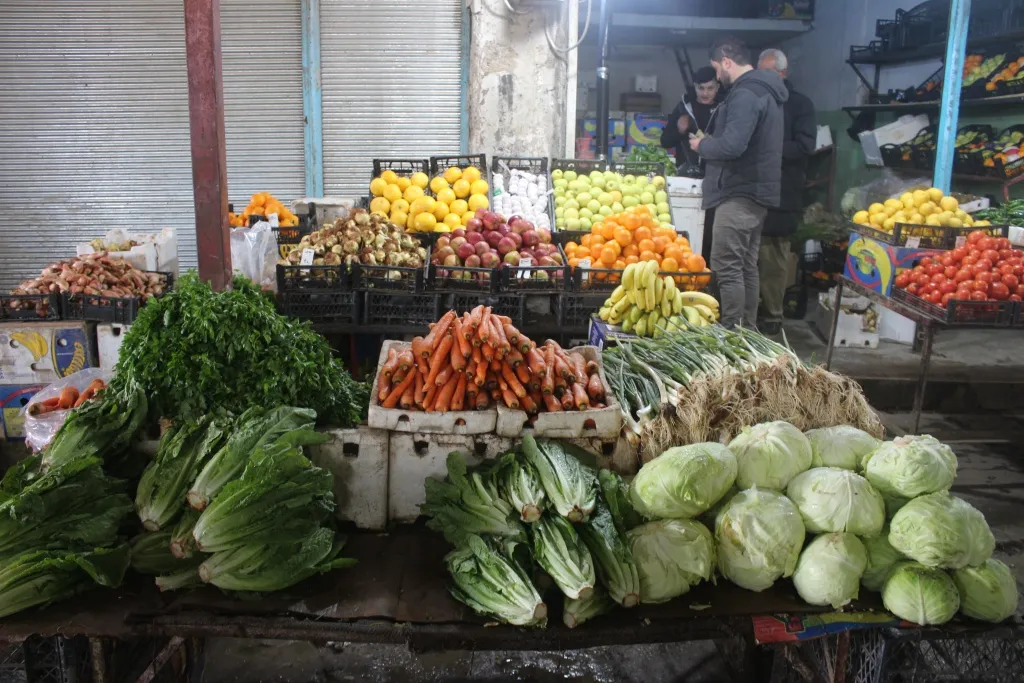 غلاء في أسعار اللحوم والخضروات والمواطنون يطالبون بضبط الأسعار