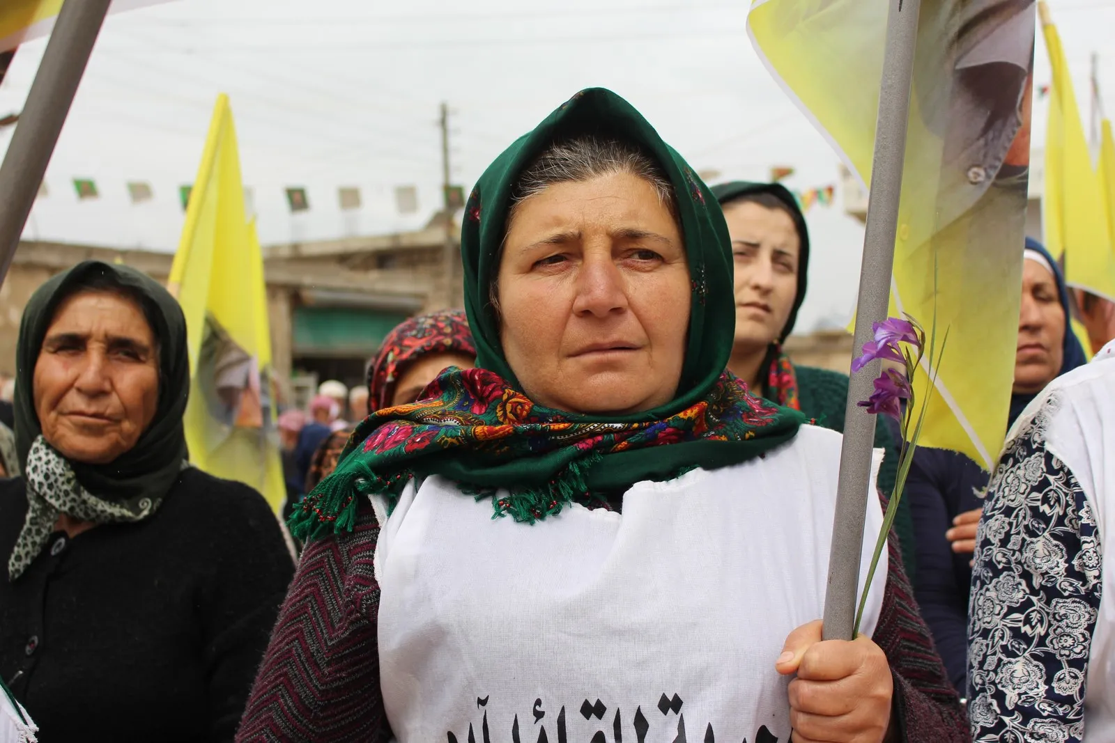 'لن نتخلى عن مطالبنا تحت أي ظرف'