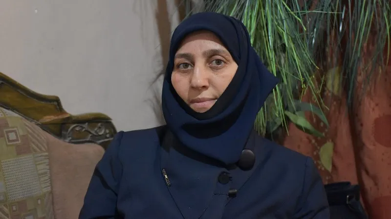 بجهودهم الذاتية أهالي حي الأشرفية يواصلون بناء حياتهم من جديد