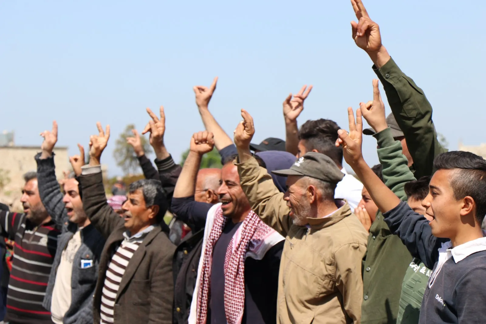 أهالي عفرين يطالبون المجتمع الدولي بالخروج عن صمته