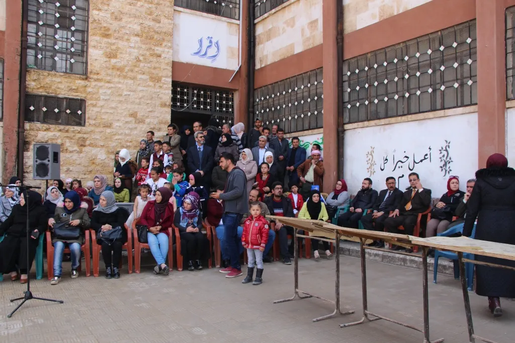 تحت شعار " صغار مبدعون " افتتاح معرض واحتفالية لطلبة مدرسة في منبج
