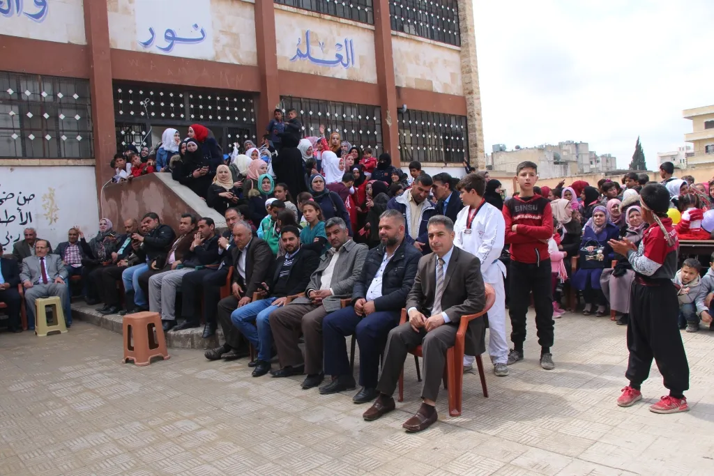 تحت شعار " صغار مبدعون " افتتاح معرض واحتفالية لطلبة مدرسة في منبج