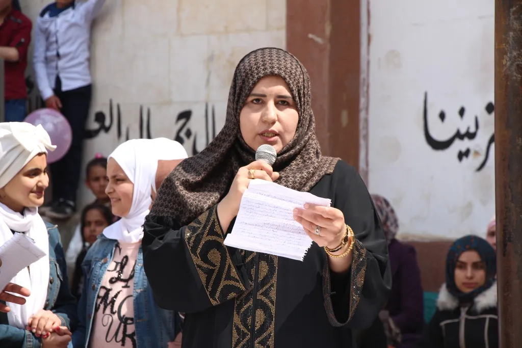 تحت شعار " صغار مبدعون " افتتاح معرض واحتفالية لطلبة مدرسة في منبج