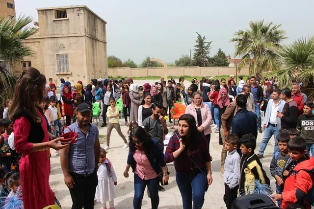 معرضاً للطلبة المتفوقين في المرحلة الإعدادية