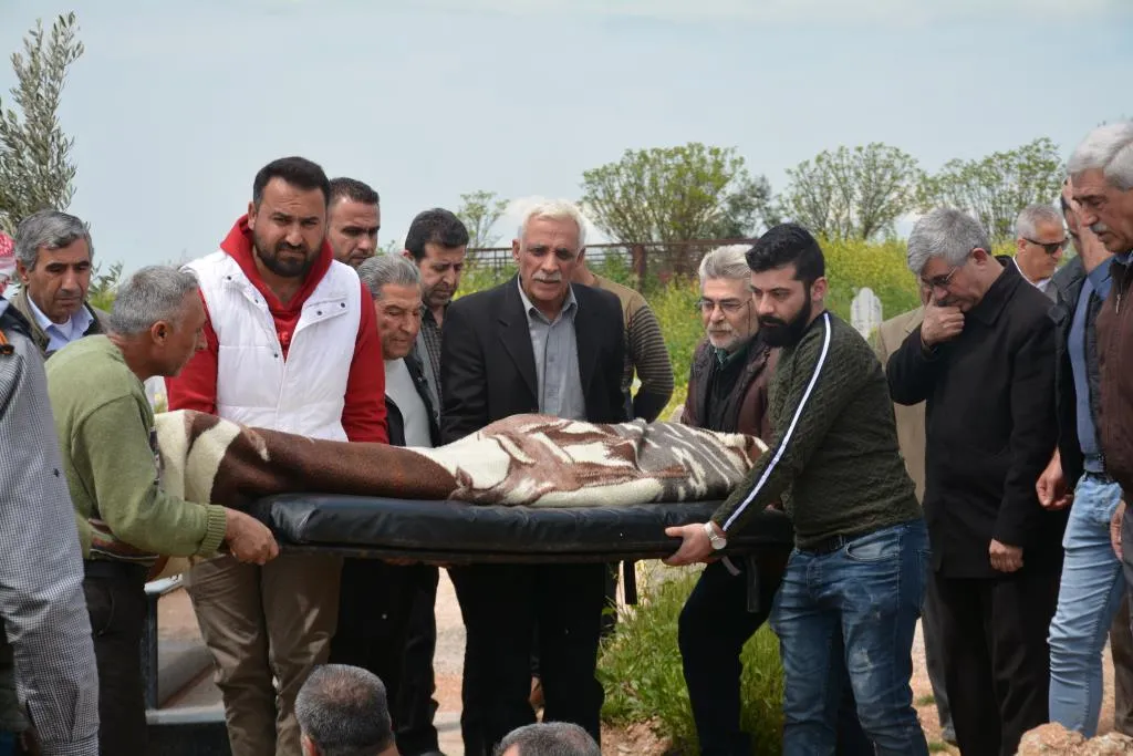 قامشلو تودع عاشق كردستان ومادح ثوار ثورة روج آفا