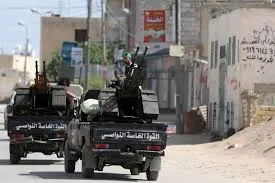 مقتل 56 شخصاً حتى الآن في القتال الدائر بليبيا وخلافات إيطالية – فرنسية