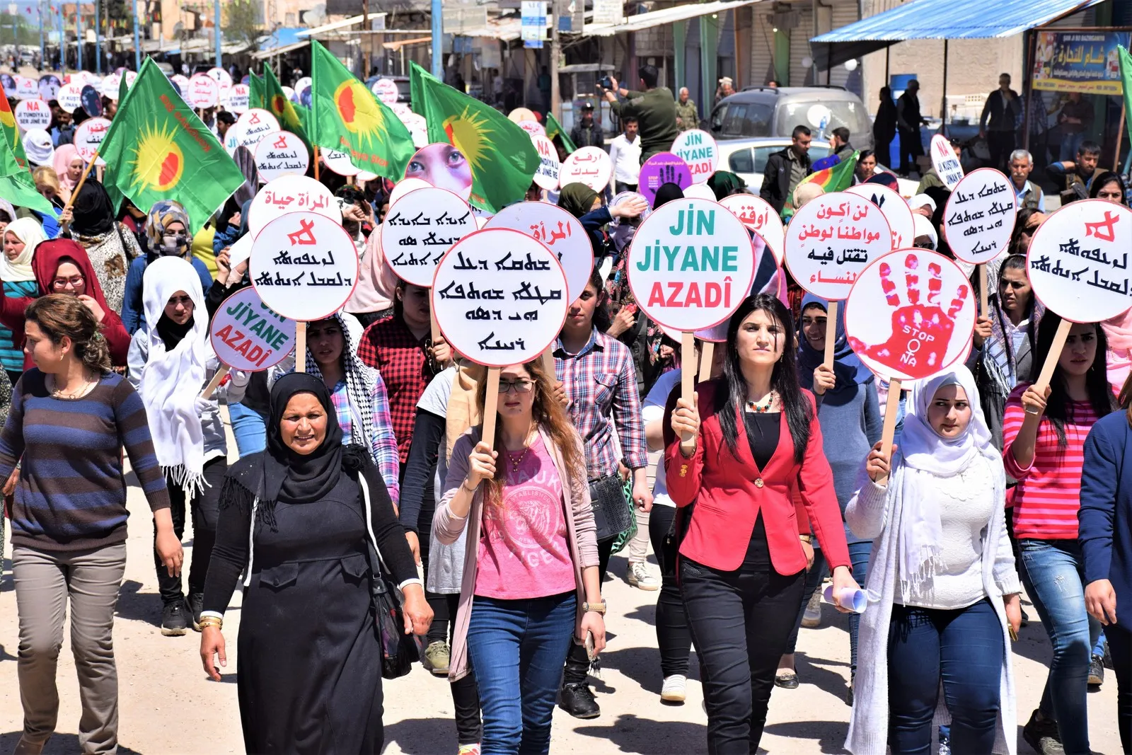 'المرأة حياة لا تقتلوا الحياة'تم التحديث