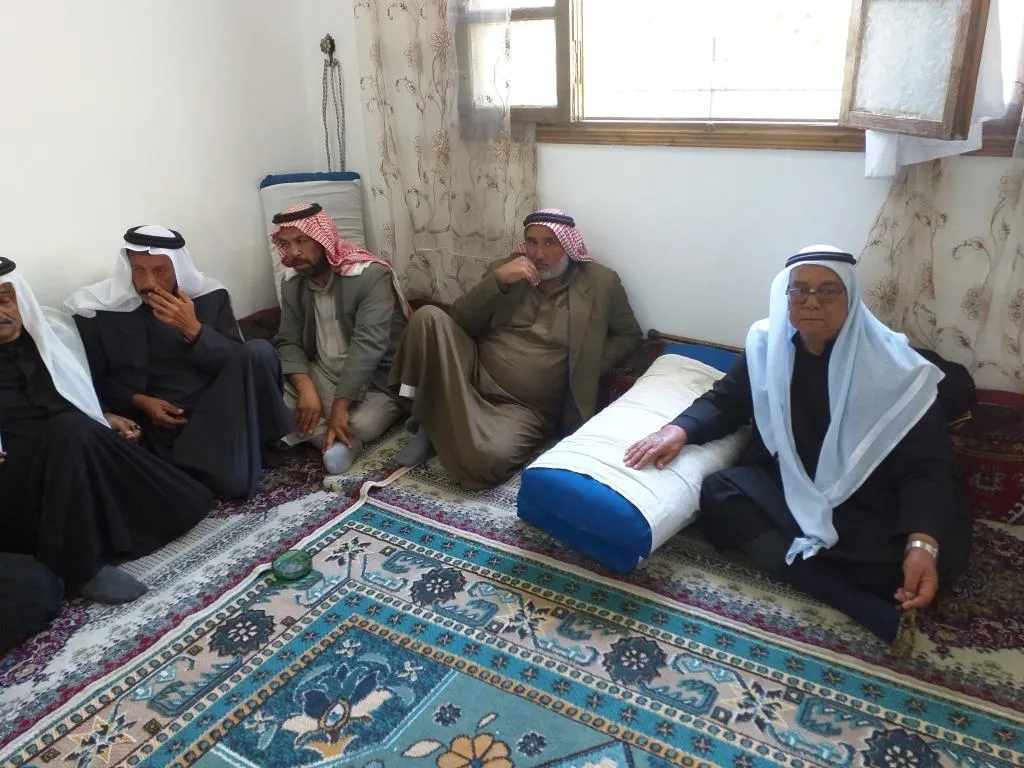لجنة العلاقات تحل قضية ثأر دامت أكثر من عام