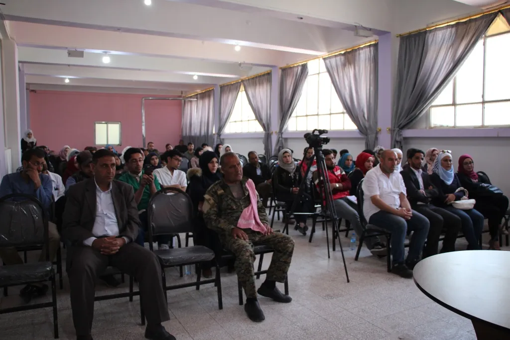 ندوة بعنوان "التغذية الصحية السليمة بدون هرمونات"