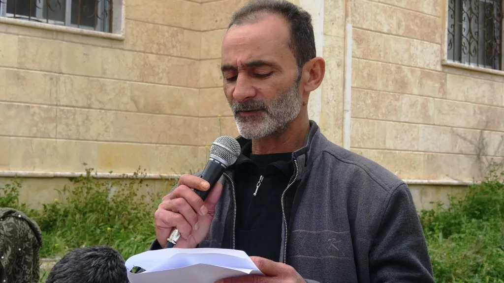 "الدول المعنية بالملف السوري أنهت حرب الوكالة وبدأت بالحرب المباشرة"