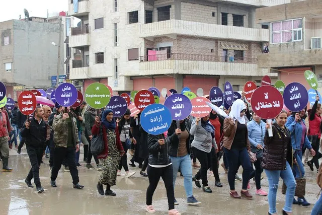 أهالي مقاطعة قامشلو يهتفون: لا لأردوغان لا للفاشية