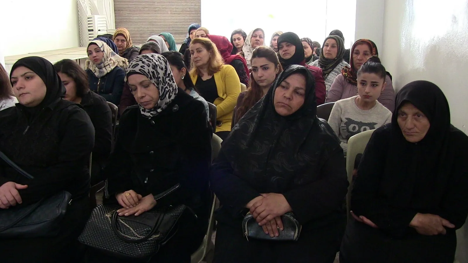 غرس 120 شجرة وعقد اجتماع بمناسبة ميلاد أوجلان في حلب والشهباء